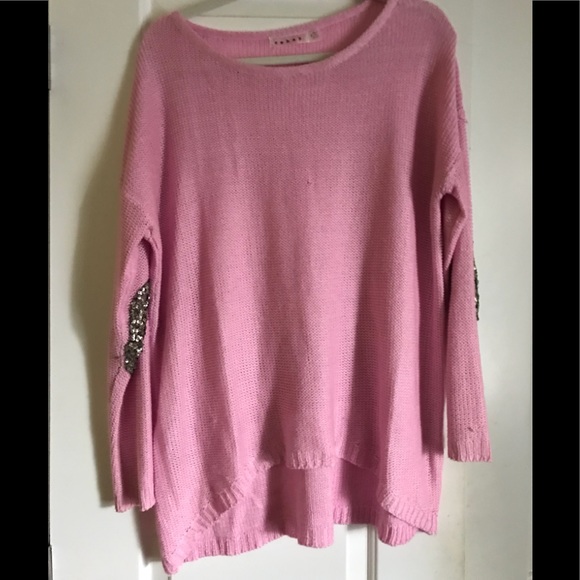 Pink sweater with sequin elbow patch - Picture 1 of 4